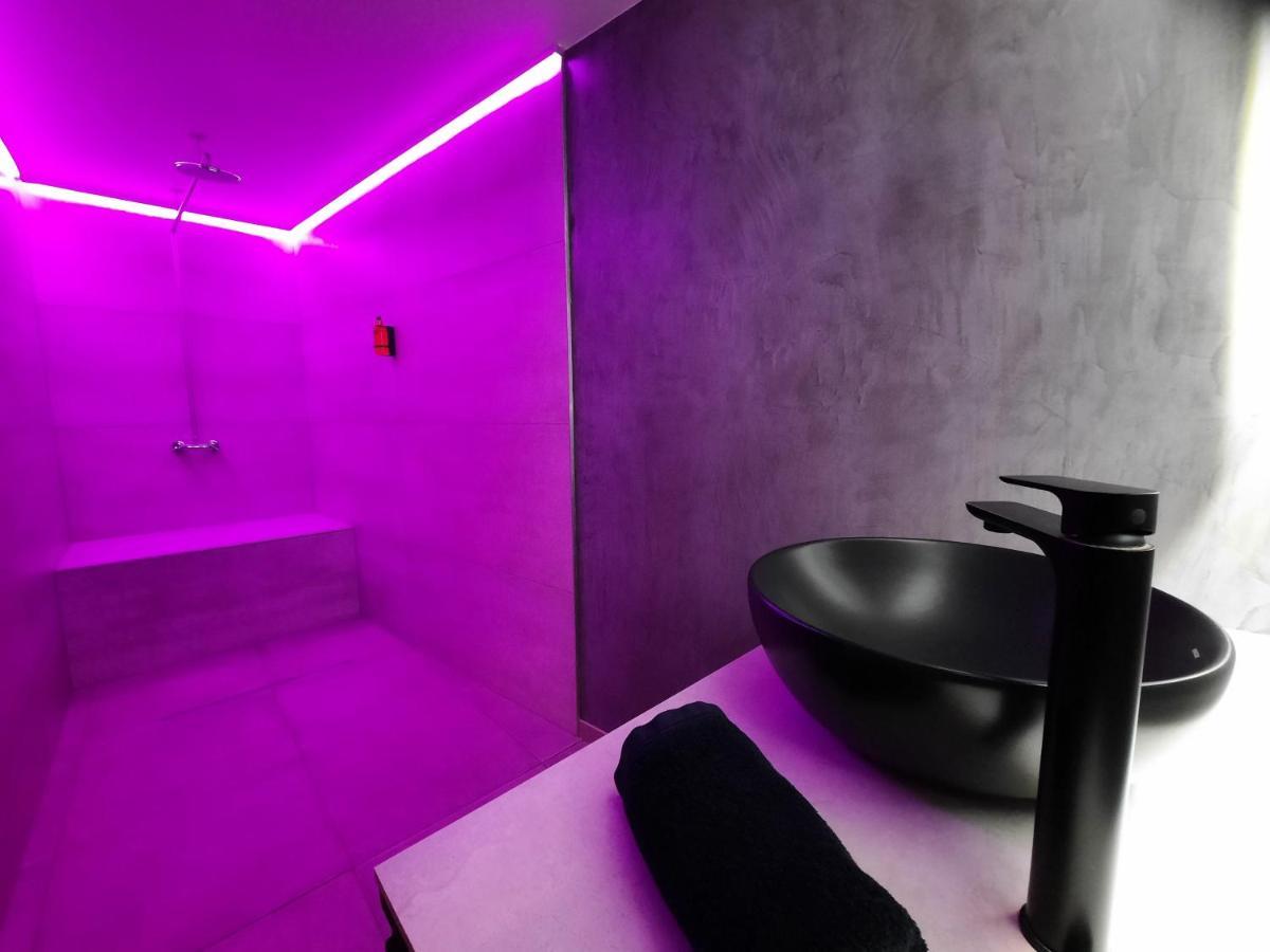 Nuits Blanches Hotel Liege Bagian luar foto