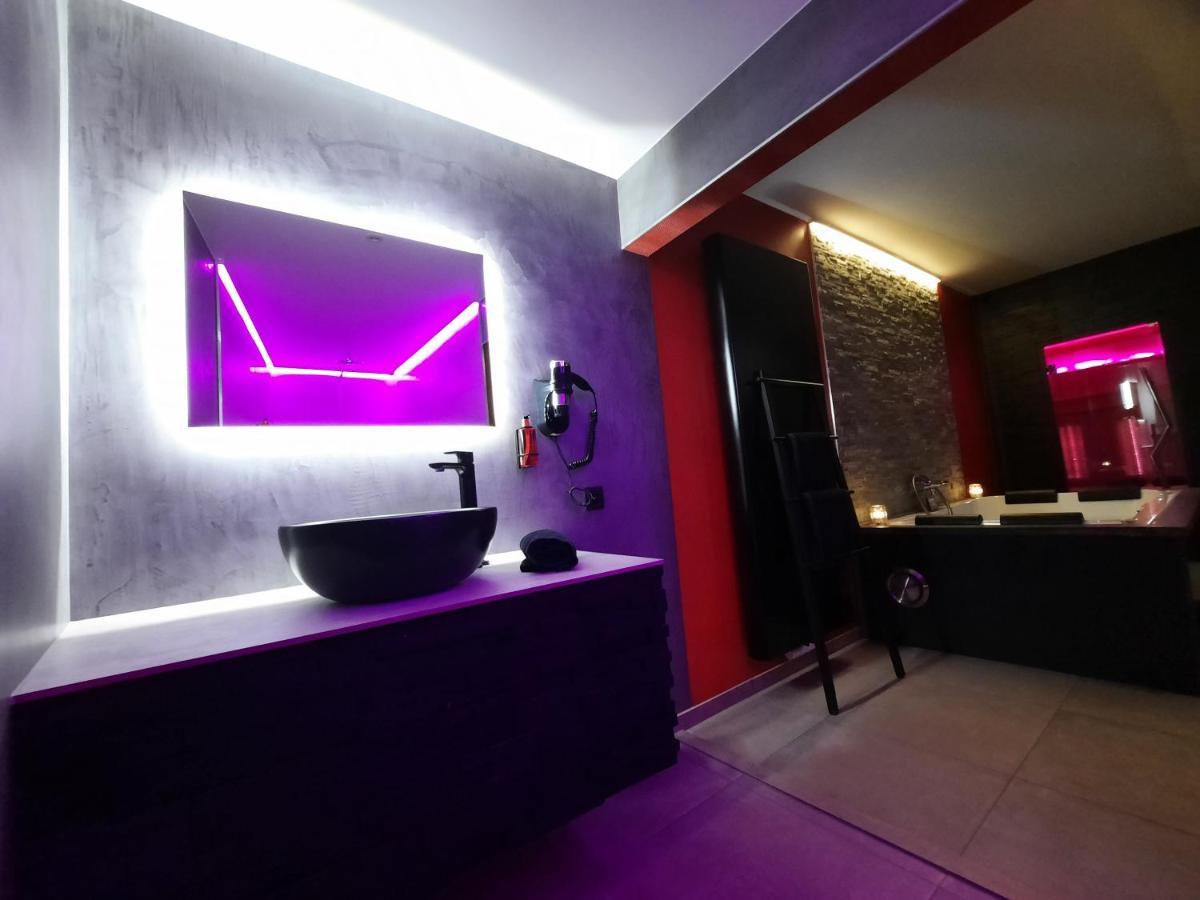 Nuits Blanches Hotel Liege Bagian luar foto